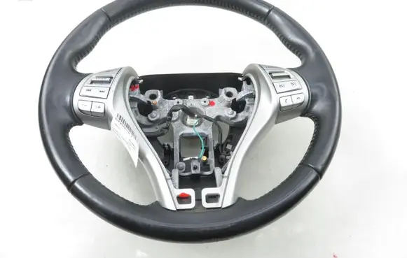 Nissan Qashqai Steering wheel 484304EM5B