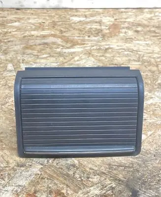 BMW 3 E46 Ashtray (rear) 8225986 51168225986
