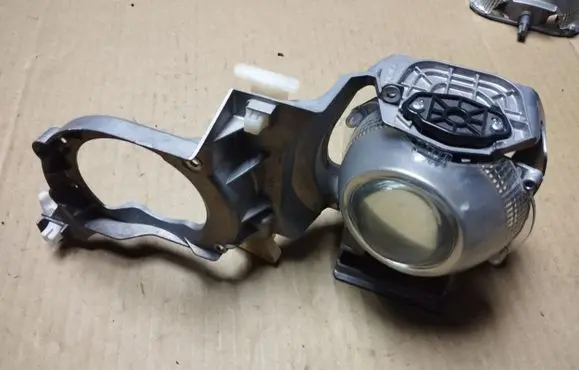 Honda Legend Front reflector 
