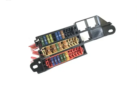 Audi Q7 4L Fuse module 4L0971845A