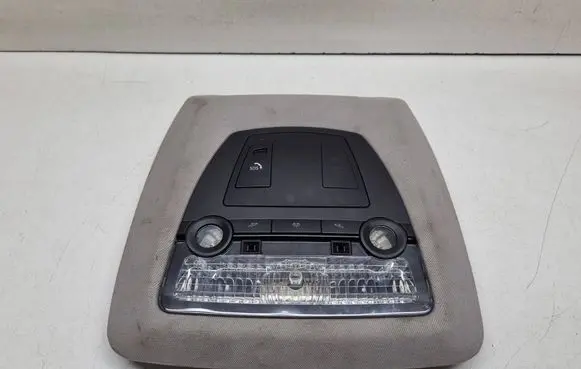 BMW 7 F01 F02 F03 F04 Front seat light 47110815