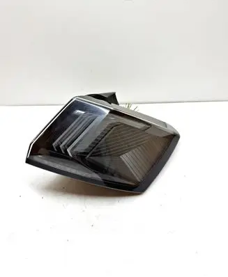 Peugeot 3008 II Rear/tail lights 9836231180 82140201