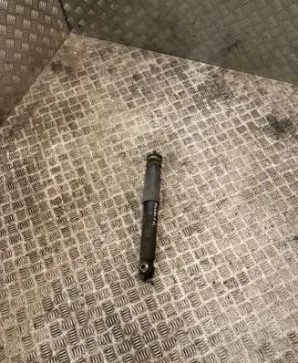 Mercedes-Benz ML W163 Front shock absorber/damper 1633260400 A1633260400