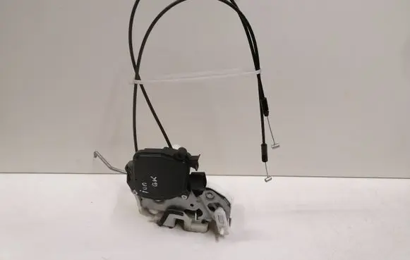 Peugeot iOn Rear door lock