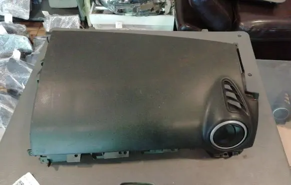 Mazda 3 I Passenger airbag BK4K60350