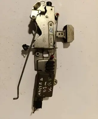 Renault Master II Sliding door lock A00272