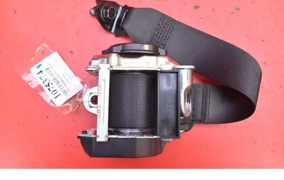 KIA Sportage Front seatbelt 651498000C