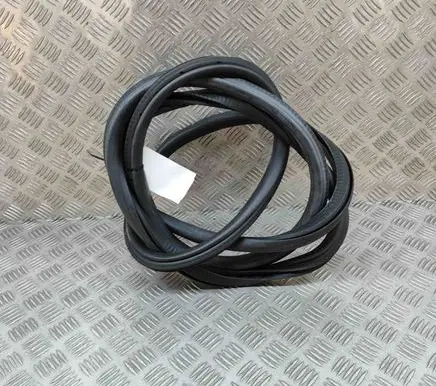 Mercedes-Benz GLS X167 Rubber seal rear door A0007271300