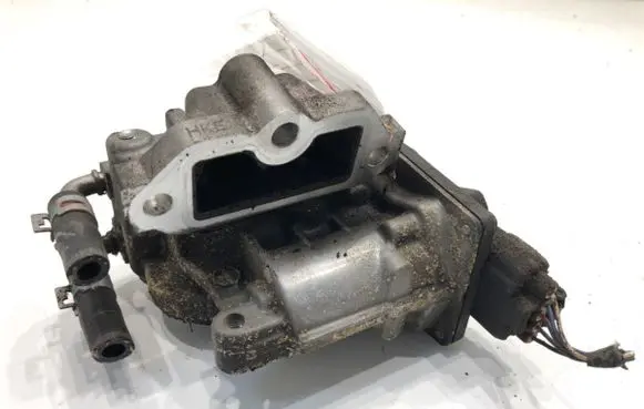 Toyota Avensis T270 EGR valve 258000R010
