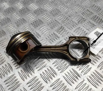 Volkswagen Golf V Piston 059107065CK 059198401F