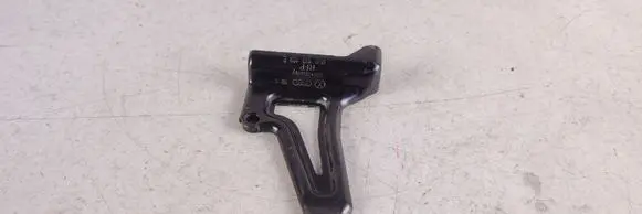 Audi A6 Allroad C6 Fuel pump bracket 059130163E