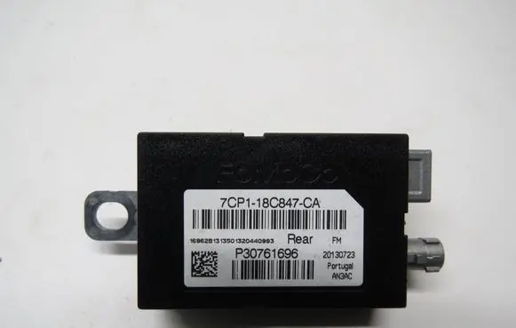 Volvo V60 Aerial antenna amplifier 7CP118C847CA P30761696 20130723