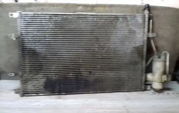 Volvo V70 A/C cooling radiator (condenser) 223768 31101053 51935