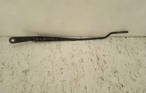 Volkswagen PASSAT B5 Front wiper blade arm 3B1955409