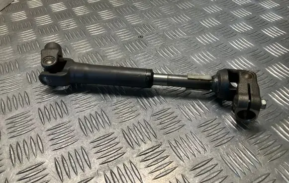 Toyota Avensis T270 Steering column universal joint