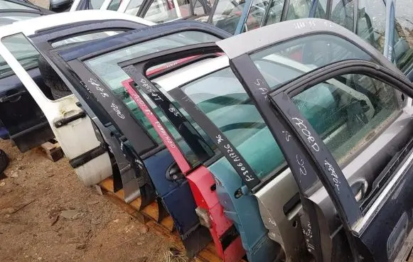 Renault Laguna I Front door