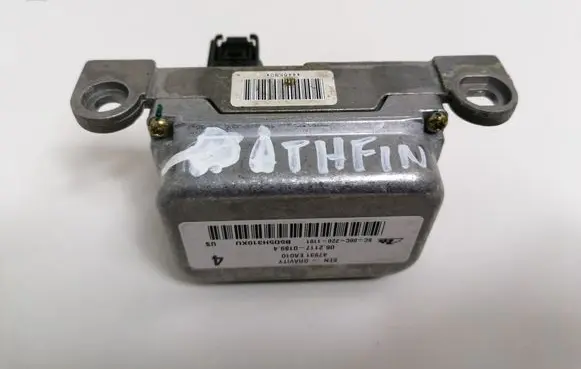 Nissan Pathfinder R51 ESP acceleration yaw rate sensor 47931EA010