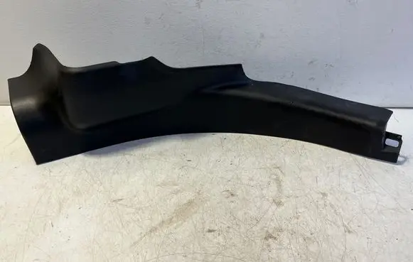 Maserati Ghibli Rear sill trim cover 6700113650