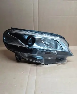 Peugeot Expert Headlight/headlamp 9808235780-00