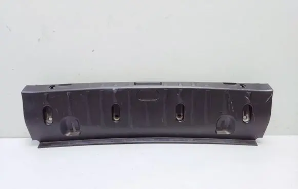 BMW M3 e92 Trunk/boot sill cover protection 7122400