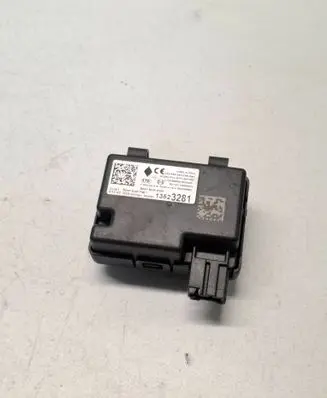 Opel Insignia B Door central lock control unit/module 13523281 8210211000008X F00HJ02019