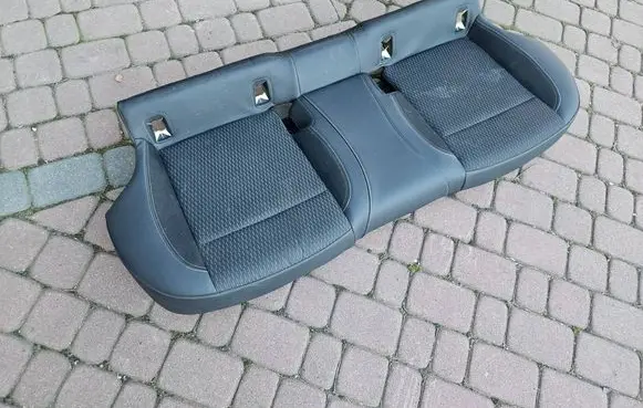 Opel Insignia B Second row seats 5O5P5L5E5X1579