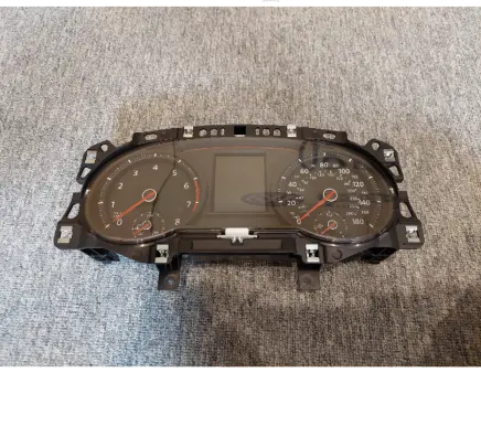 Volkswagen Golf VII Speedometer (instrument cluster) 5G1920856D 1708940017 ZYS0003110