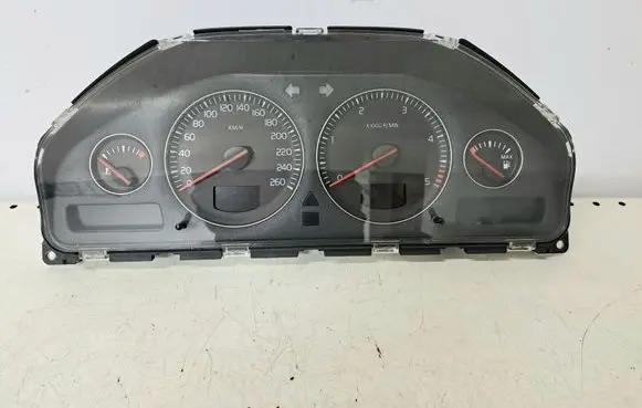 Speedometer (instrument cluster)