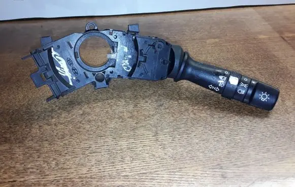 KIA Rio Indicator stalk NOCODE