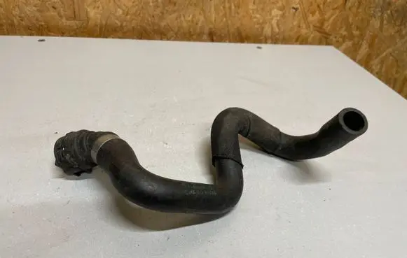 BMW 5 GT F07 Engine coolant pipe/hose 9170347