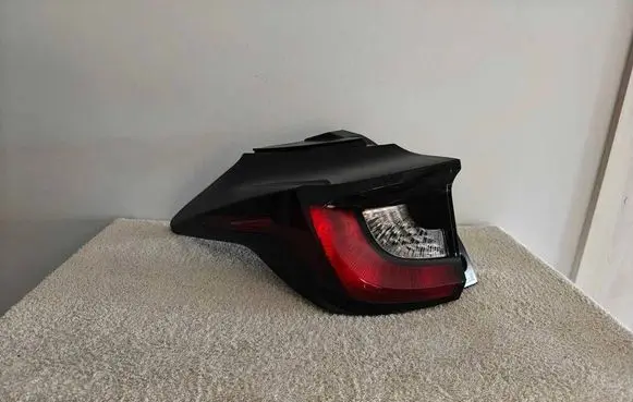 Toyota Yaris XP210 Rear/tail lights