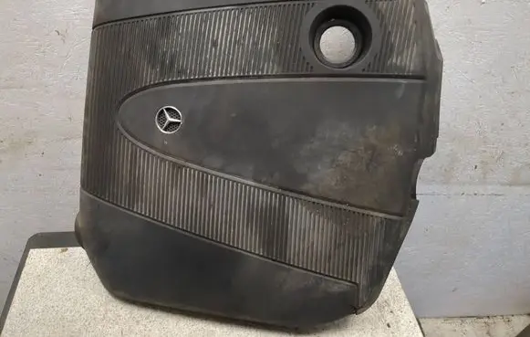 Mercedes-Benz E W211 Engine cover (trim) A6110160363