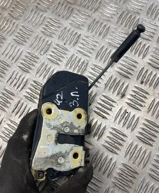 Jeep Grand Cherokee (WK) Rear door lock