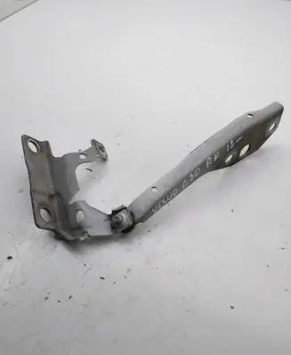 Volvo C30 Engine bonnet/hood hinges
