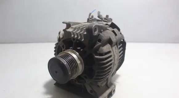 Mercedes-Benz A W168 Generator/alternator 2541968A