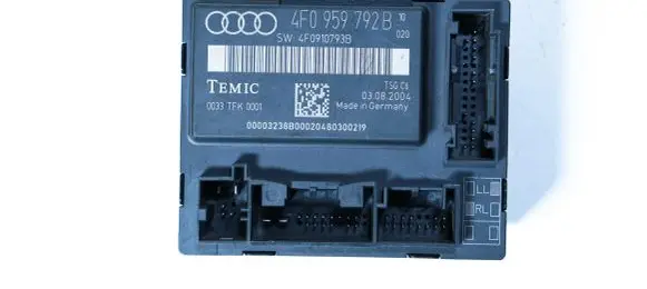 Audi A6 S6 C6 4F Door control unit/module 4F0959792B