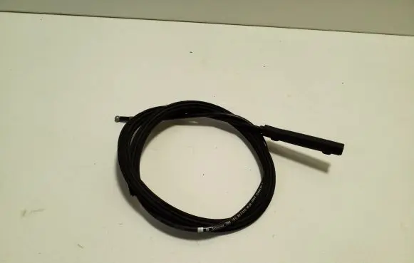 Volkswagen Eos Engine bonnet/hood lock release cable 1Q0823535