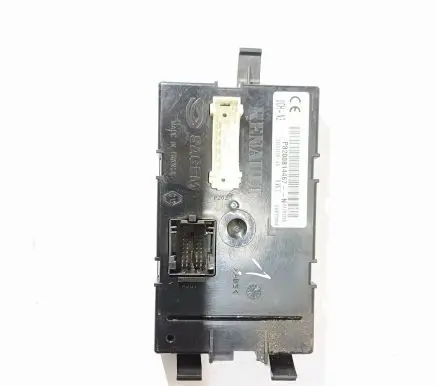 Renault Trafic II (X83) Comfort/convenience module P8200814467N 281212798A P8200814467