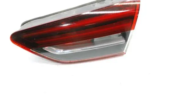 Opel Insignia B Tailgate rear/tail lights 39108786