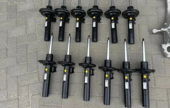 Volkswagen Passat Alltrack Front shock absorber/damper