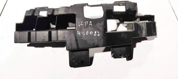 Ford Focus C-MAX Front bumper mounting bracket 3m5117e857af d2a3b