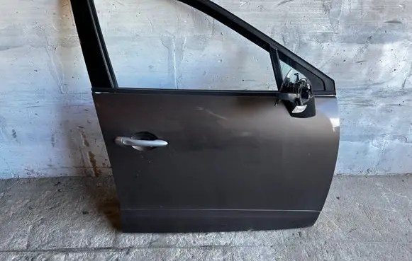 Renault Scenic III - Grand scenic III Front door