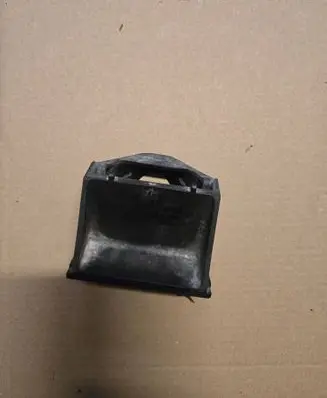 BMW X3 F25 Radiator mount bracket 7593779