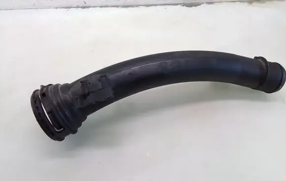Peugeot 2008 II Intercooler hose/pipe 9817416680