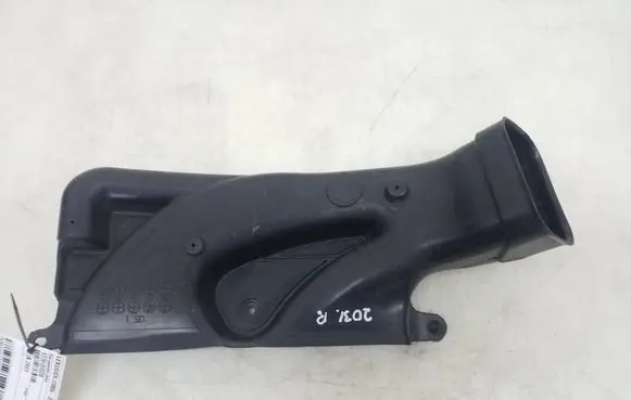 Lexus GS 300 350 430 450H Air intake duct part 1775131070