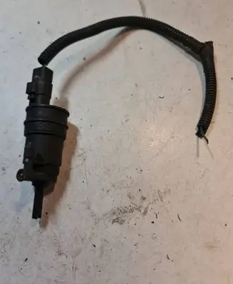 Opel Movano A Windscreen/windshield washer pump 431079B