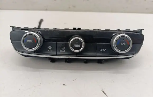 Opel Crossland X Climate control unit 98221492