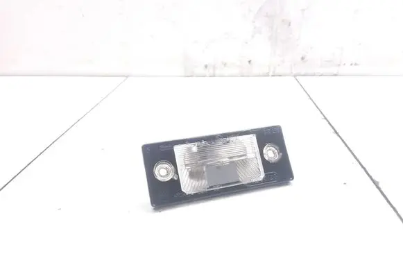 Volkswagen Touareg I Number plate light 1J5943021D