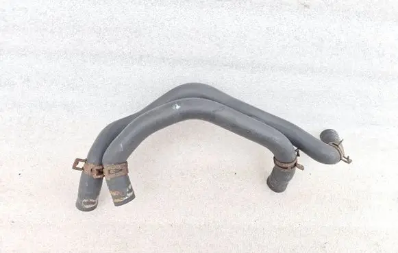 Audi A3 S3 8L Engine coolant pipe/hose 1J0121086A PX013477