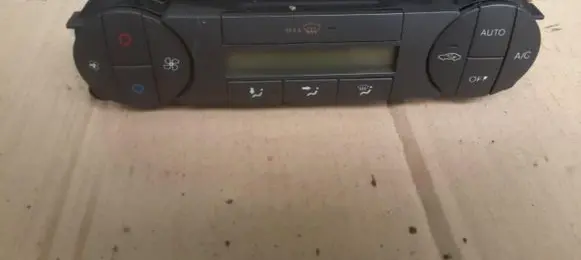 Ford Mondeo Mk III Climate control unit
